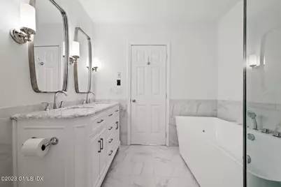 51 Forest Avenue #24, Old Greenwich, CT 06870 - Photo 9
