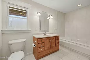 11 Bible St, Greenwich, CT 06807 - Photo 9