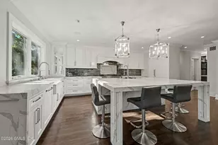 30 Brookridge Dr, Greenwich, CT 06830 - Photo 5