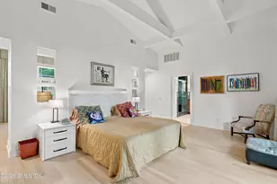 35 Wilshire Rd, Greenwich, CT 06831 - Photo 13
