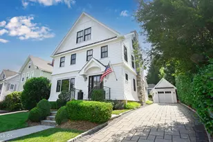 29 Orchard Pl, Greenwich, CT 06830 - Photo 1
