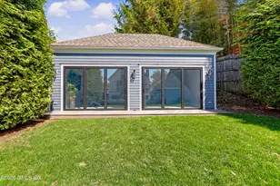 29 Orchard Pl, Greenwich, CT 06830 - Photo 23