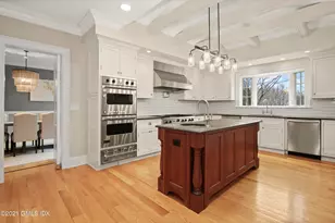 25 Beechcroft Rd, Greenwich, CT 06830 - Photo 3