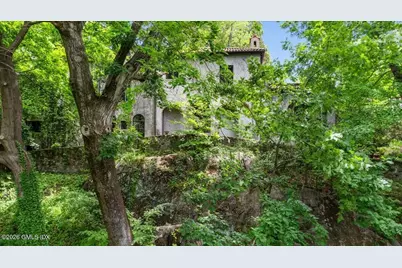 200 Old Church Road, Greenwich, CT 06830 - Photo 9