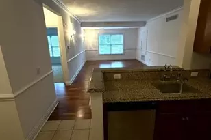 124 W Ritch Ave, Greenwich, CT 06830 - Photo 5