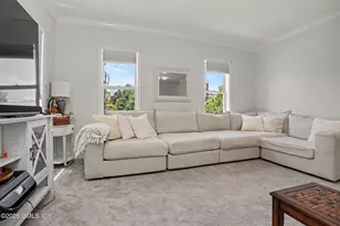 2 S New St, Greenwich, CT 06830 - Photo 3