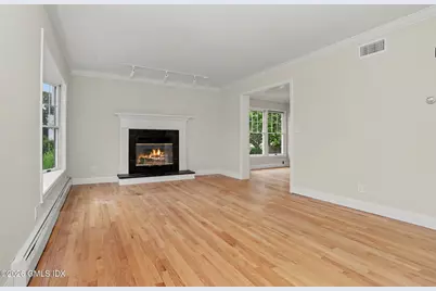 70 Ritch Avenue #C, Greenwich, CT 06830 - Photo 5