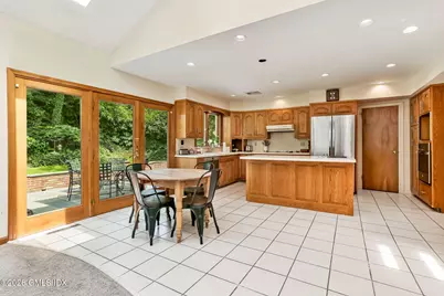 58 Arch Street, Greenwich, CT 06878 - Photo 7