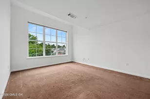 25 Adams Ave, Stamford, CT 06902 - Photo 15