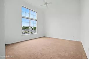 25 Adams Ave, Stamford, CT 06902 - Photo 11