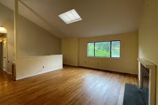 21 Windsor Ln, Greenwich, CT 06807 - Photo 3