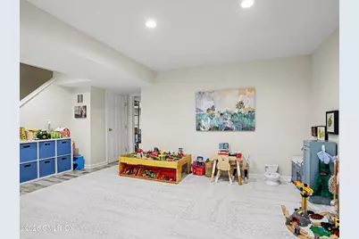 18 Rippowam Road #2B, Greenwich, CT 06807 - Photo 9