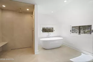 403 Stanwich Rd, Greenwich, CT 06830 - Photo 23
