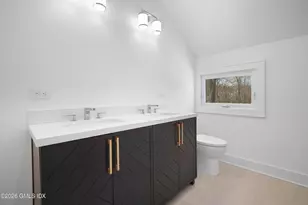 403 Stanwich Rd, Greenwich, CT 06830 - Photo 25