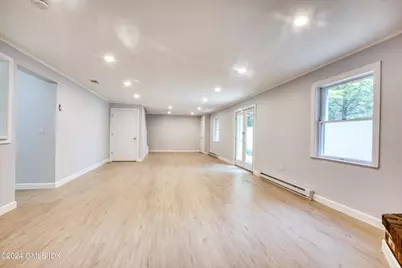 8 Ridge Place #1, Greenwich, CT 06831 - Photo 25