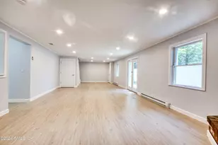 8 Ridge Pl, Greenwich, CT 06831 - Photo 25