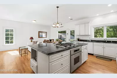 3 Carriage Road, Greenwich, CT 06807 - Photo 17