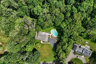 38 Byfield Ln, Greenwich, CT 06830 - Photo 43
