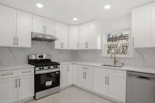 37 Edgewood Ave, Greenwich, CT 06830 - Photo 9