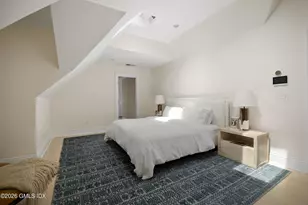 182 Milbank Ave, Greenwich, CT 06830 - Photo 15