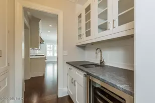 16 Annjim Dr, Greenwich, CT 06830 - Photo 9