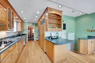52 Center Dr, Old Greenwich, CT 06870 - Photo 9