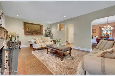 52 Center Drive, Old Greenwich, CT 06870 - Photo 5