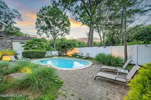 52 Center Dr, Old Greenwich, CT 06870 - Photo 23