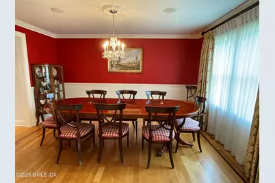 34 Suburban Avenue, Greenwich, CT 06807 - Photo 9