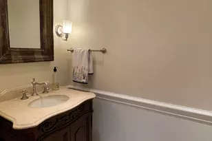 34 Suburban Ave, Greenwich, CT 06807 - Photo 13