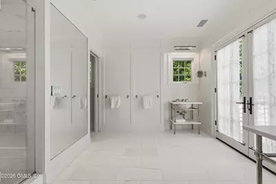 203 Shore Road, Old Greenwich, CT 06870 - Photo 27