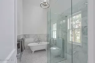 65 Sherwood Pl, Greenwich, CT 06830 - Photo 11