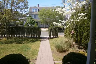 65 Sherwood Pl, Greenwich, CT 06830 - Photo 31
