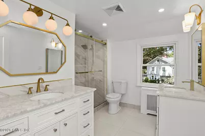 10 Macarthur Drive, Old Greenwich, CT 06870 - Photo 17