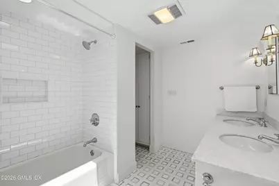 17 Shore Road, Old Greenwich, CT 06870 - Photo 11
