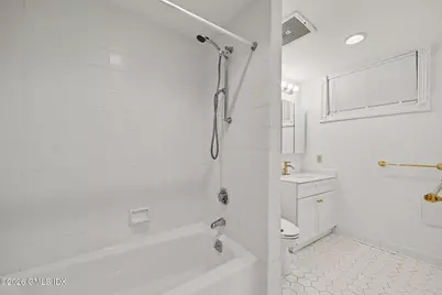 124 Mason Street #1, Greenwich, CT 06830 - Photo 21