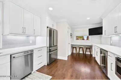 43 Burdsall Drive, Greenwich, CT 06831 - Photo 9