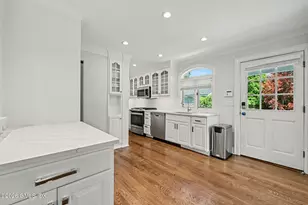 124 Shore Rd, Old Greenwich, CT 06870 - Photo 9