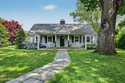 124 Shore Road, Old Greenwich, CT 06870 - Photo 3