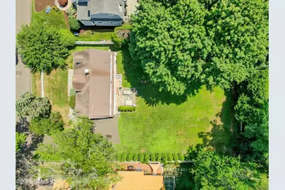 67 Benjamin Street, Old Greenwich, CT 06870 - Photo 19