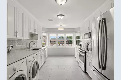 51 Forest Avenue #59, Old Greenwich, CT 06870 - Photo 9
