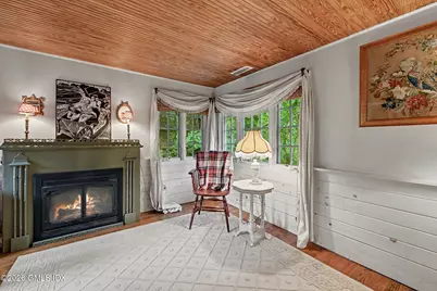 33 Center Drive, Old Greenwich, CT 06870 - Photo 13