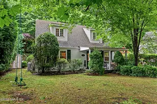 33 Center Dr, Old Greenwich, CT 06870 - Photo 23
