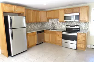 125 Bowman Dr, Greenwich, CT 06831 - Photo 5