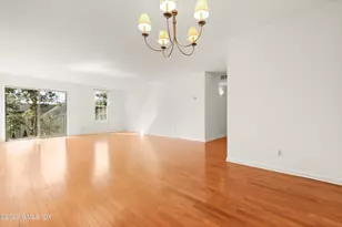 140 Field Point Rd, Greenwich, CT 06830 - Photo 3
