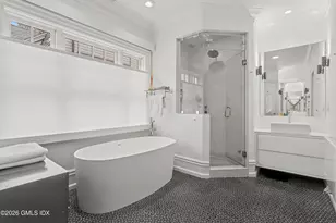 50 Sound View Dr, Greenwich, CT 06830 - Photo 11