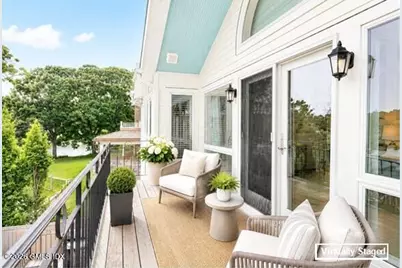 5 Grimes Road, Old Greenwich, CT 06870 - Photo 17