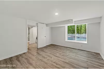94 Londonderry Drive, Greenwich, CT 06830 - Photo 65