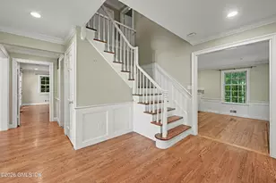94 Londonderry Dr, Greenwich, CT 06830 - Photo 3