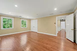 94 Londonderry Dr, Greenwich, CT 06830 - Photo 37